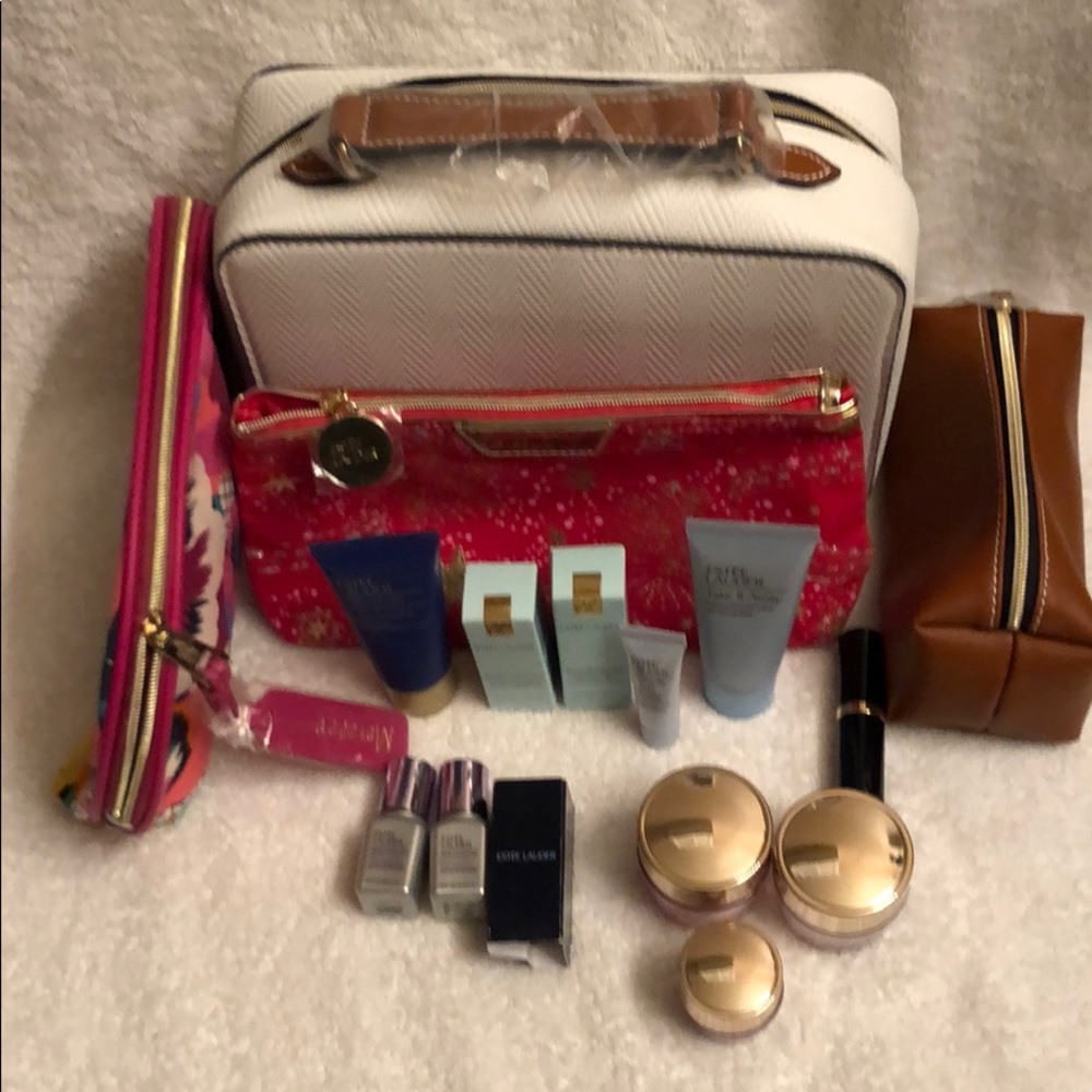 Estee Lauder Bags and GWP Samples